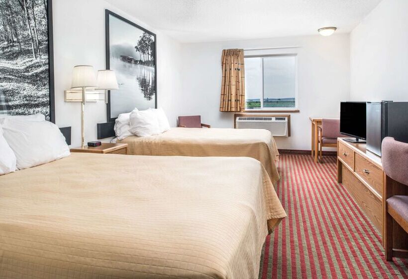 فندق على الطريق Super 8 By Wyndham Nebraska City