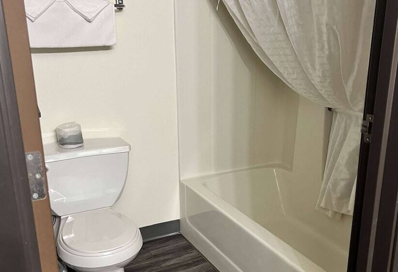 فندق على الطريق Super 8 By Wyndham Nebraska City