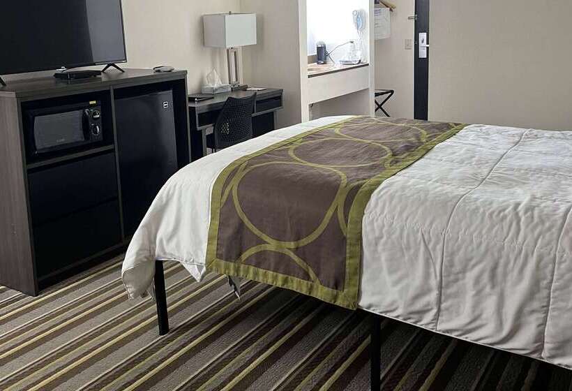 فندق على الطريق Super 8 By Wyndham Nebraska City