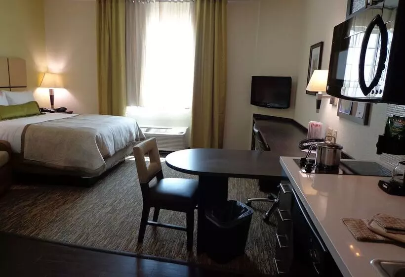 Candlewood Suites Odessa, An Ihg