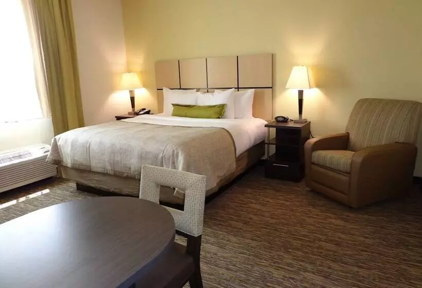 Candlewood Suites Odessa, An Ihg