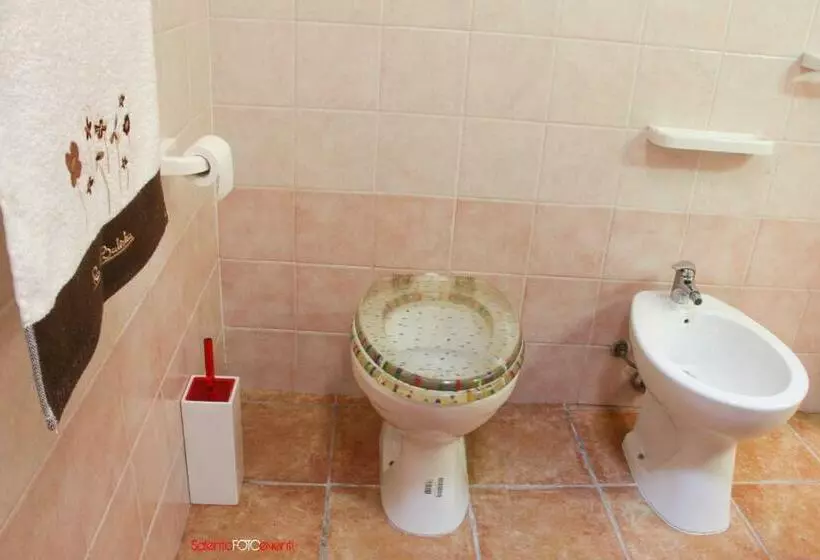 Exedra Holiday House