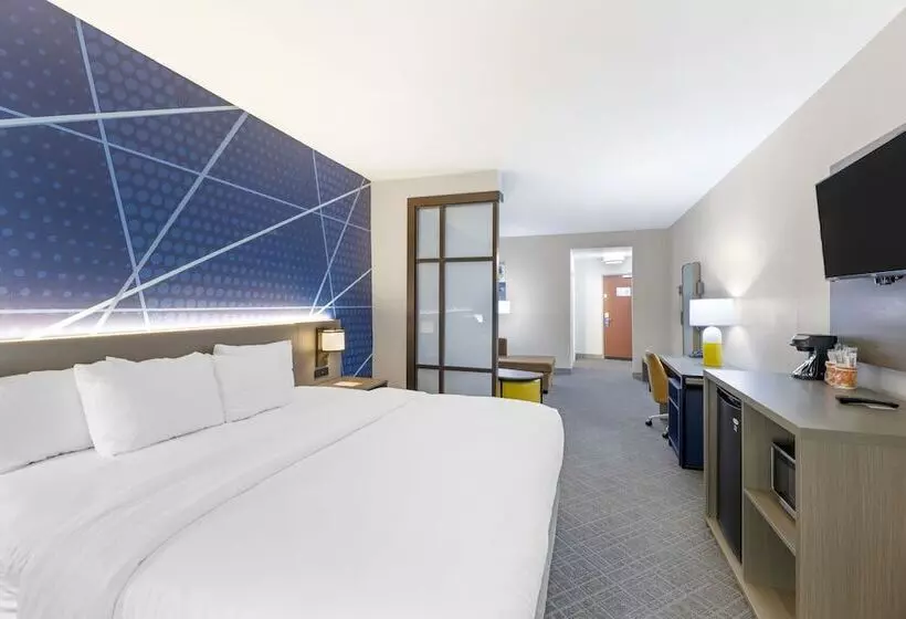 ホテル Comfort Suites