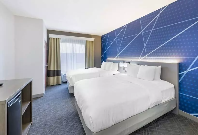ホテル Comfort Suites