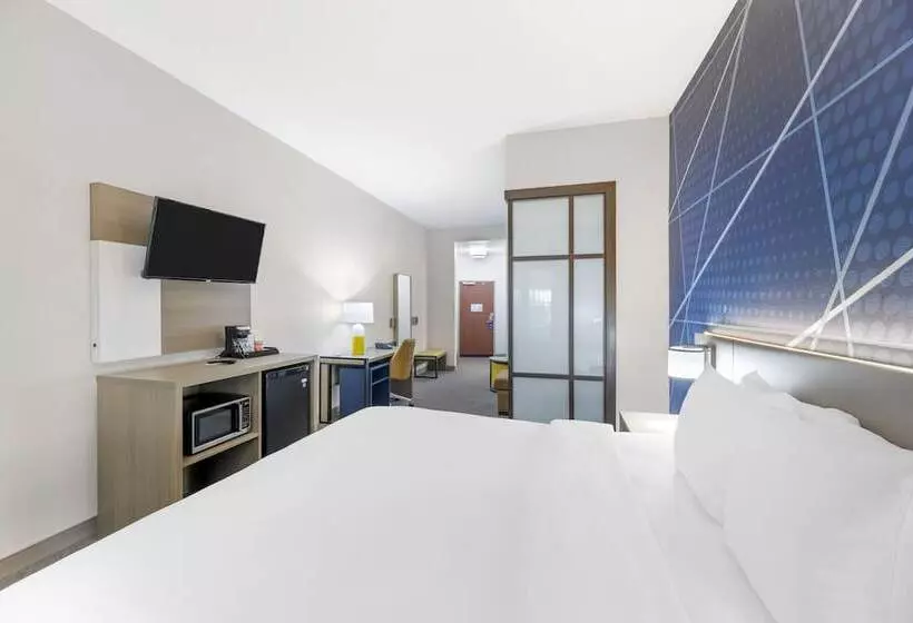 ホテル Comfort Suites