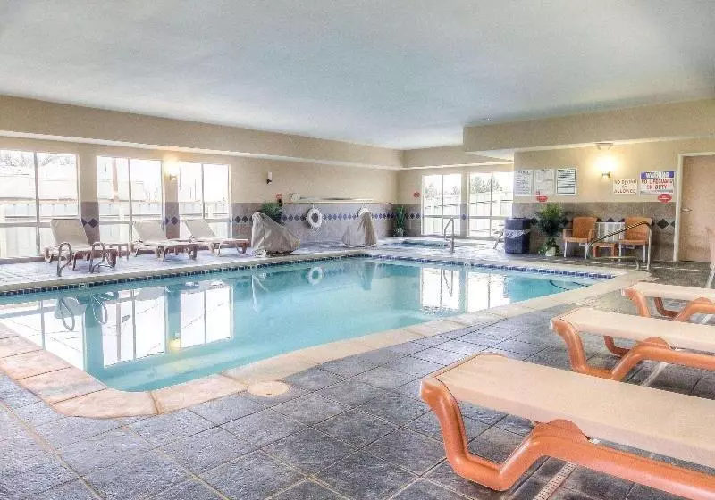 ホテル Comfort Suites