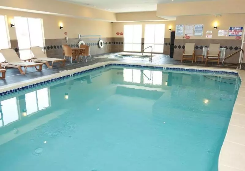 ホテル Comfort Suites