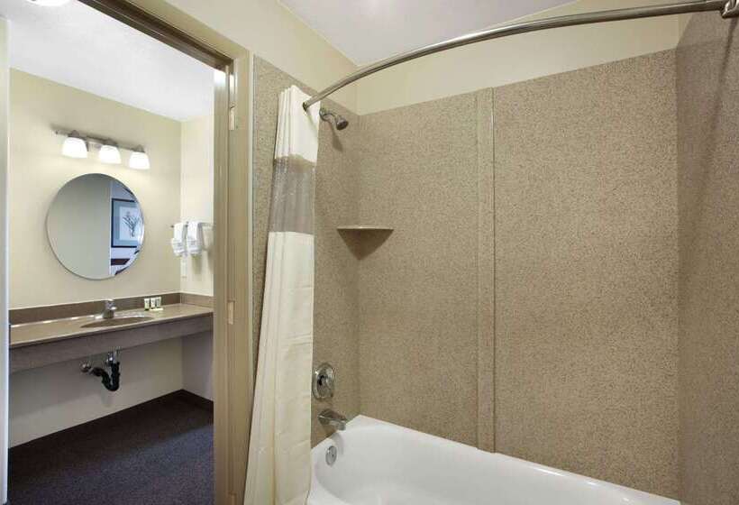 Otel Days Inn By Wyndham Beaver