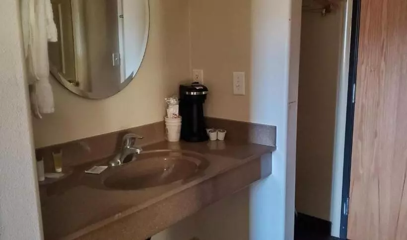 酒店 Days Inn By Wyndham Beaver