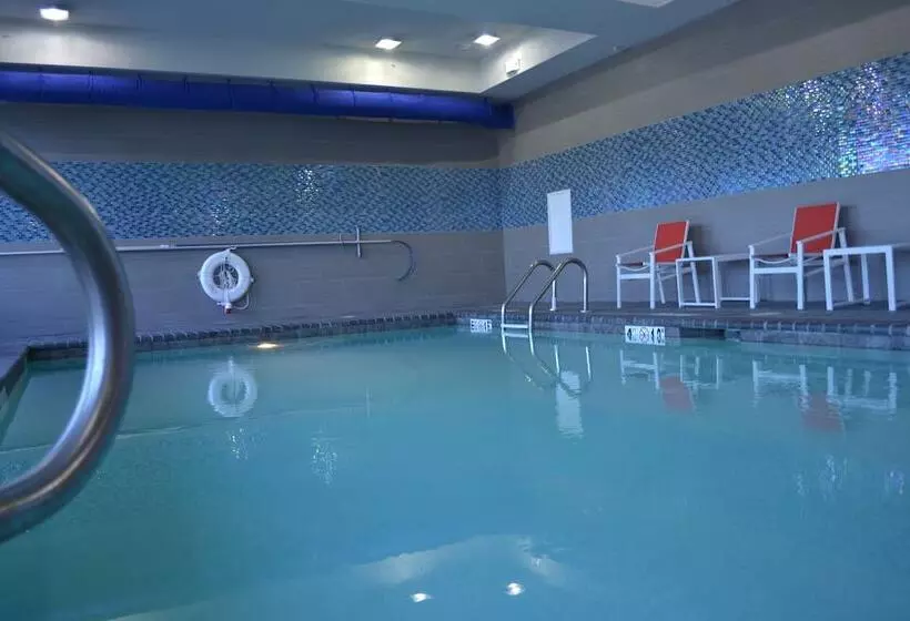 Holiday Inn Express Hotel & Suites Knoxville, An Ihg