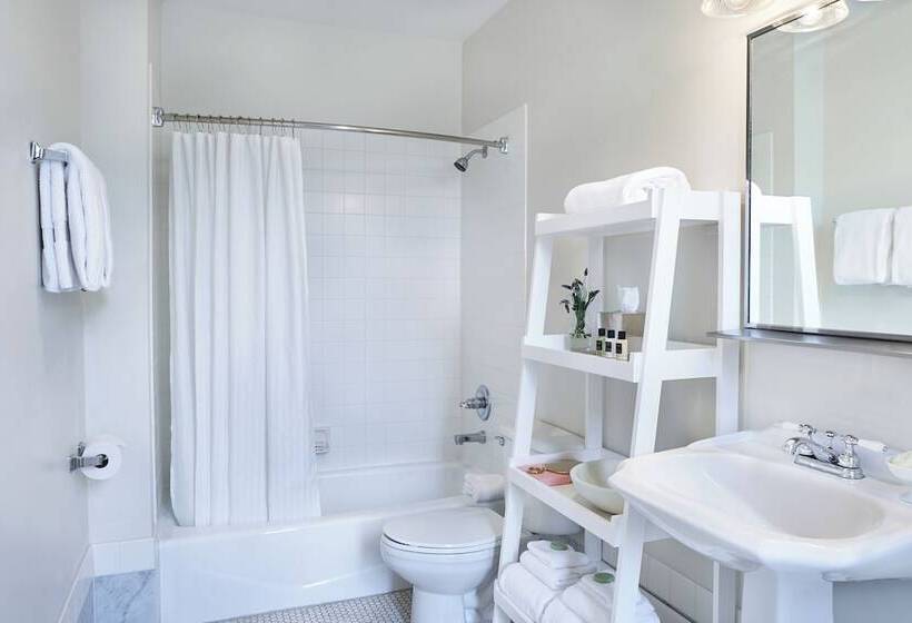 酒店 Inn At Carnall Hall