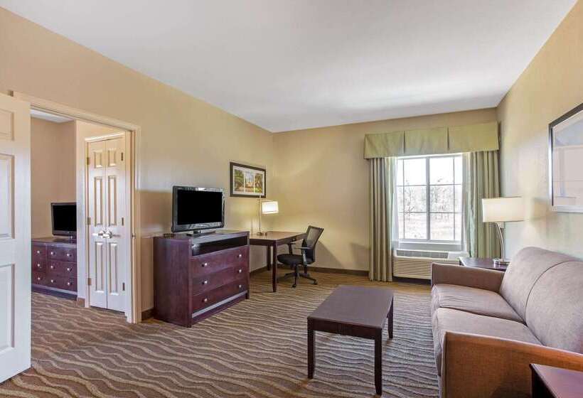 호텔 La Quinta Inn & Suites By Wyndham Hammond