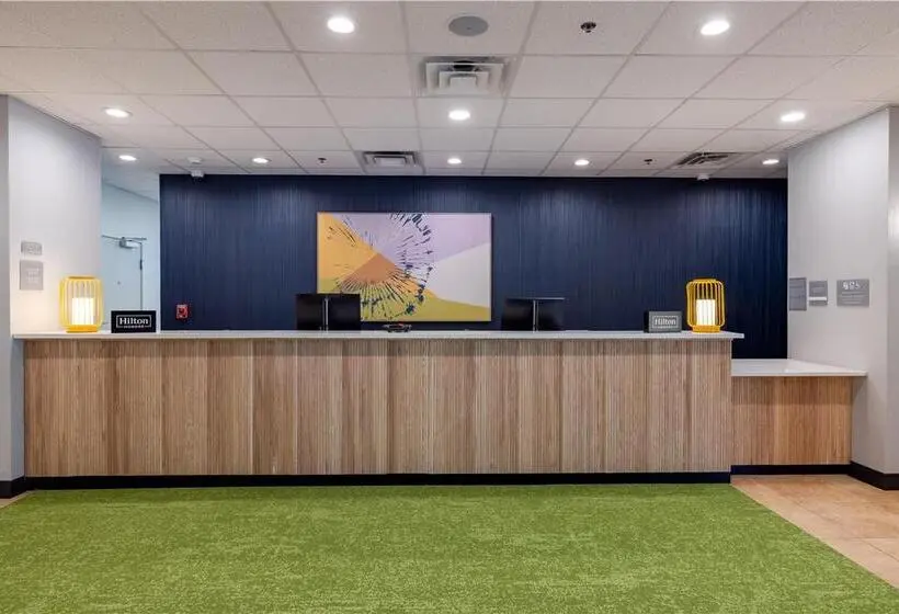 ホテル La Quinta Inn & Suites By Wyndham Hammond