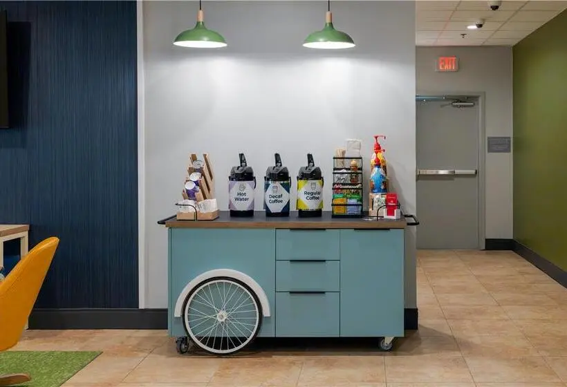 ホテル La Quinta Inn & Suites By Wyndham Hammond