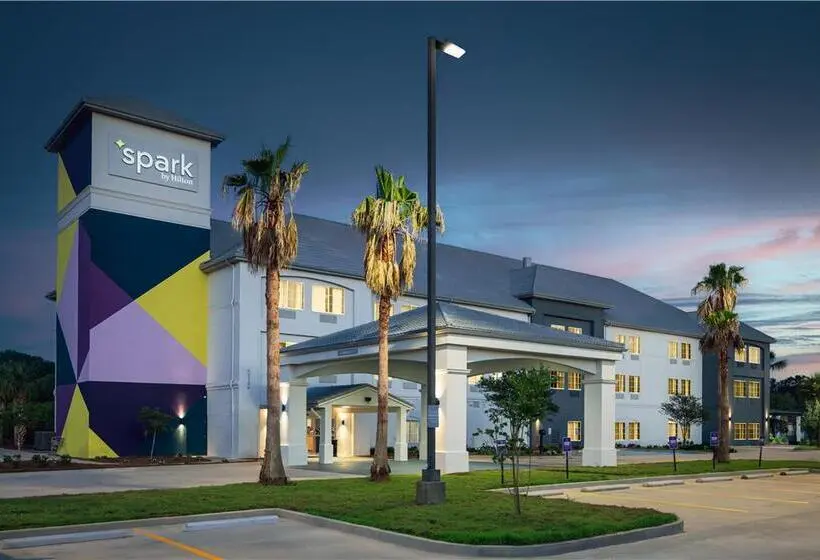 ホテル La Quinta Inn & Suites By Wyndham Hammond