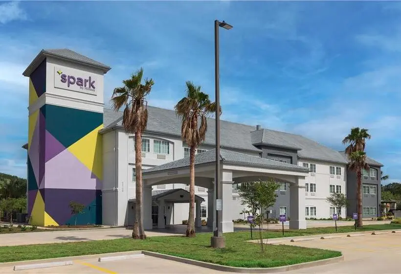 ホテル La Quinta Inn & Suites By Wyndham Hammond