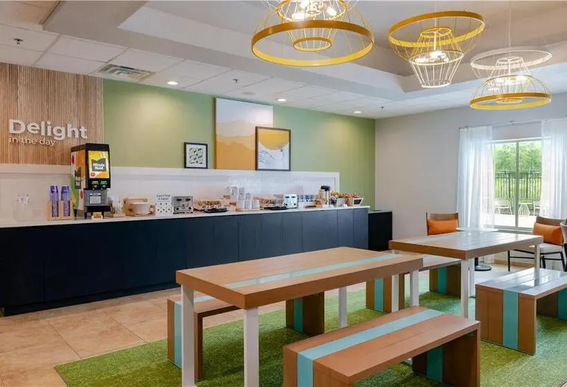 ホテル La Quinta Inn & Suites By Wyndham Hammond