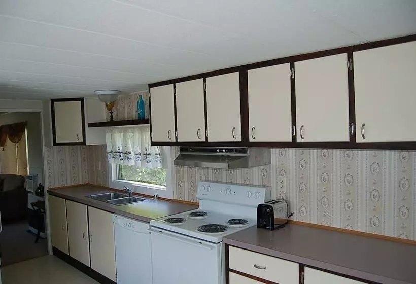 فندق Ledges By The Bay