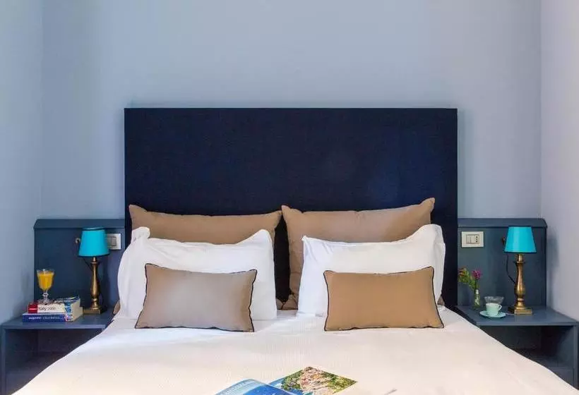 בית מלון כפרי Monti First