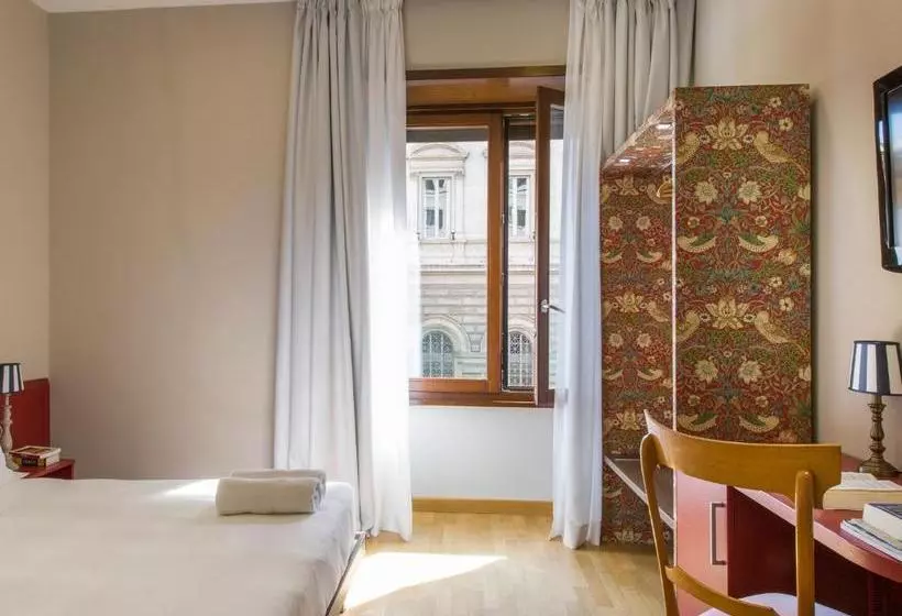 בית מלון כפרי Monti First