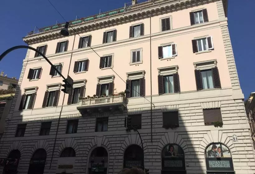 בית מלון כפרי Monti First