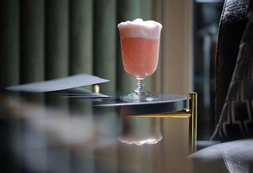 The Athenaeum Hotel & Residences