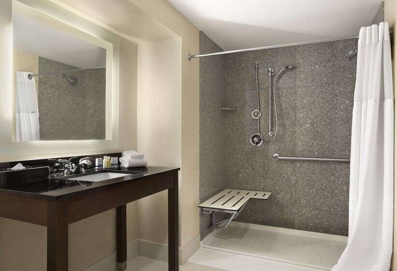 فندق Wingate By Wyndham Bismarck