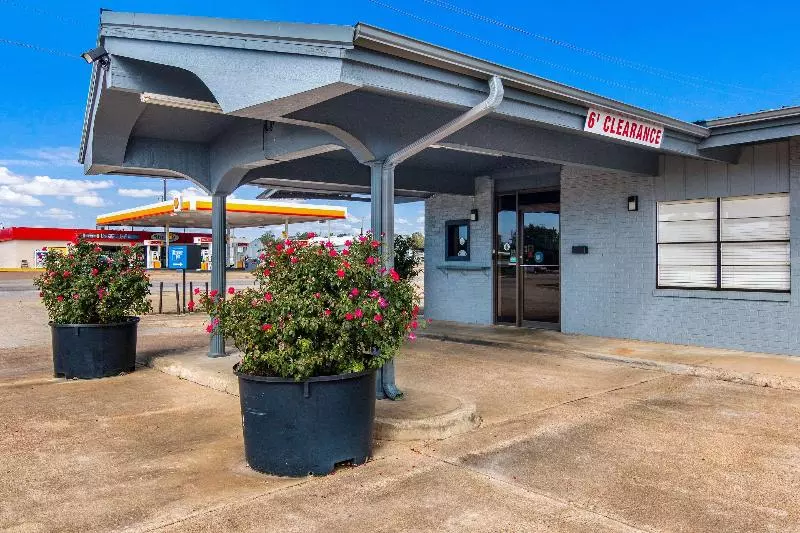 モーテル Rodeway Inn