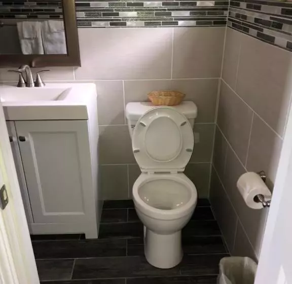 汽车旅馆  Skyview Motor Inn