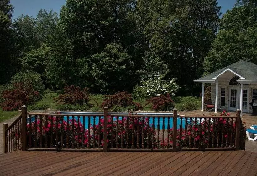 Southern Grace Bed & Breakfast