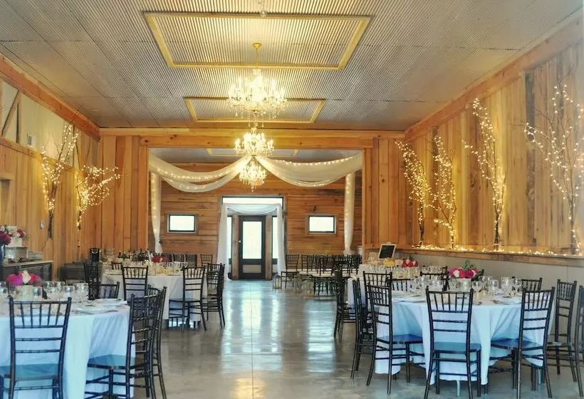 Southern Grace Bed & Breakfast