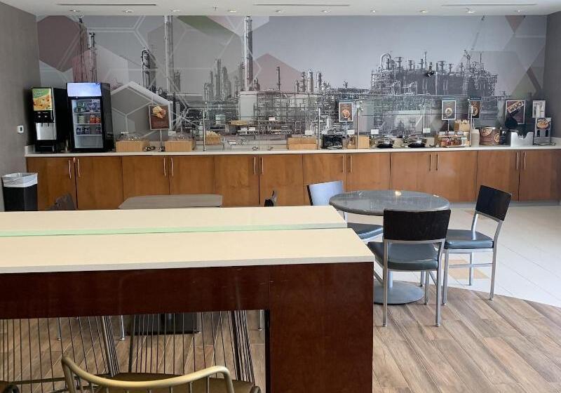 Springhill Suites By Marriott Houston Baytown