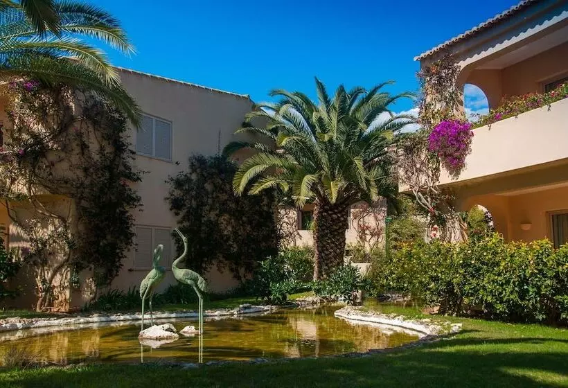 Vila Palmeira Beach Resort