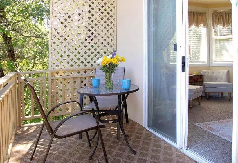 Bella Vista Bed And Breakfast