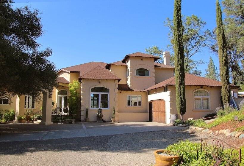 Bella Vista Bed And Breakfast