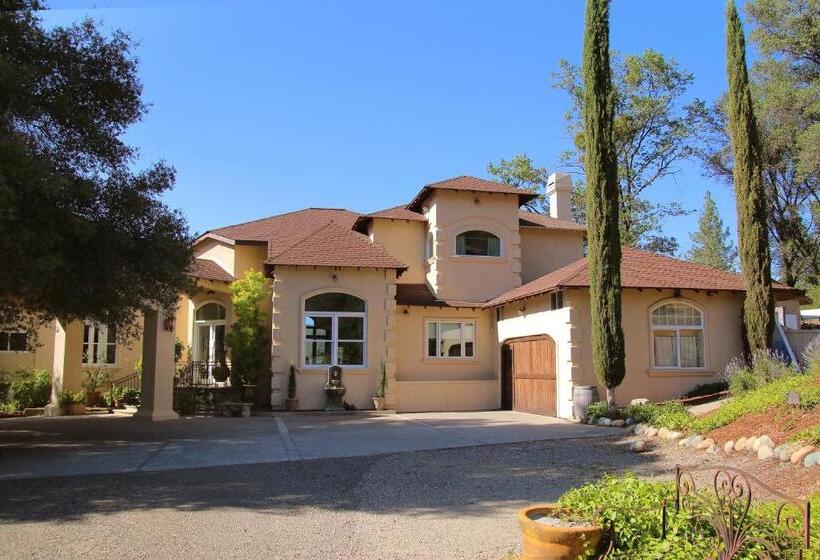 Bella Vista Bed And Breakfast