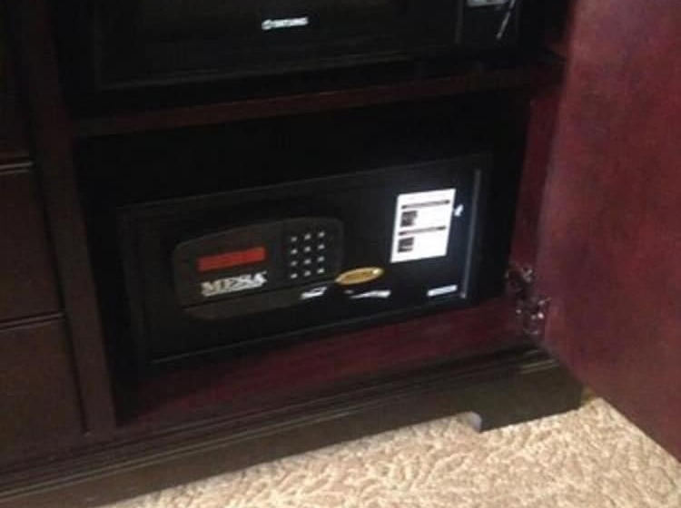 Country Inn & Suites By Radisson, Minot, Nd