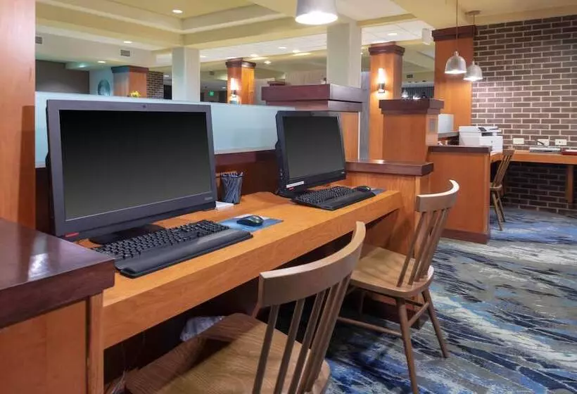 Fairfield Inn & Suites By Marriott Wichita Downtown