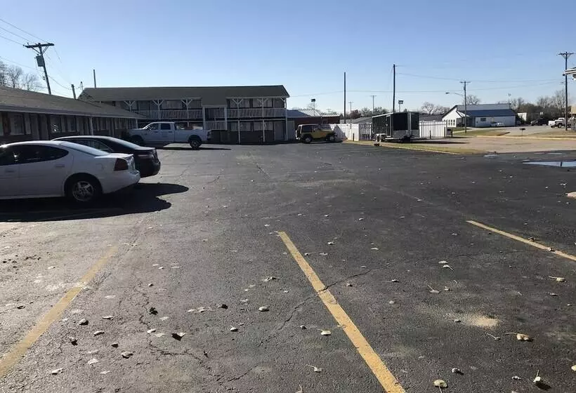 Guest House Motel Chanute