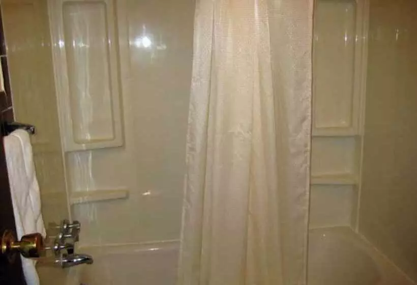 Guest House Motel Chanute