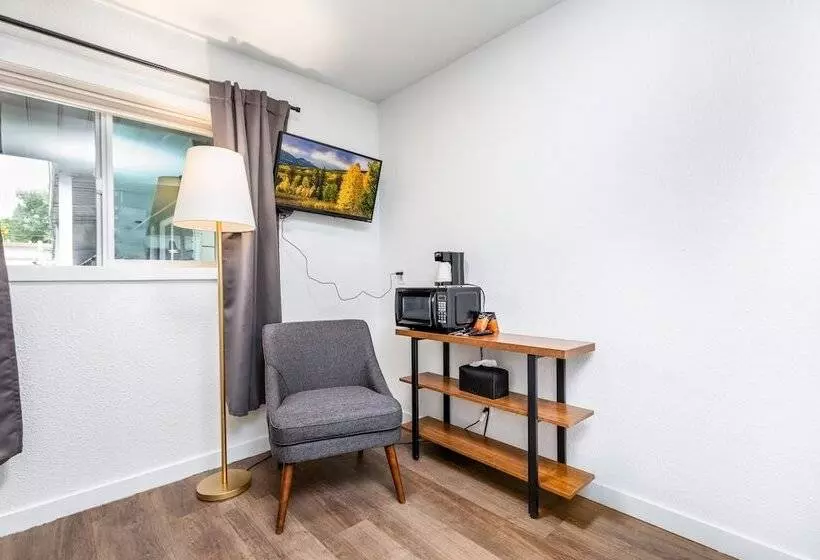 Hotelli Minecart Motor Lodge