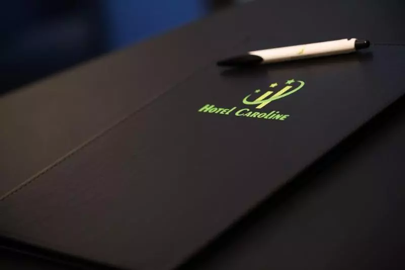 فندق Caroline