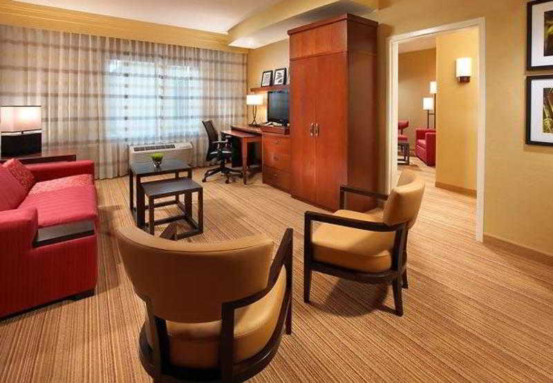 Otel Courtyard Long Beach Airport