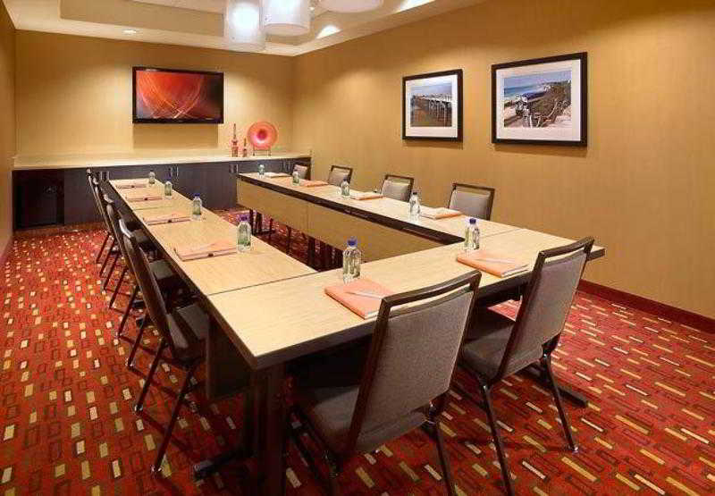 Otel Courtyard Long Beach Airport