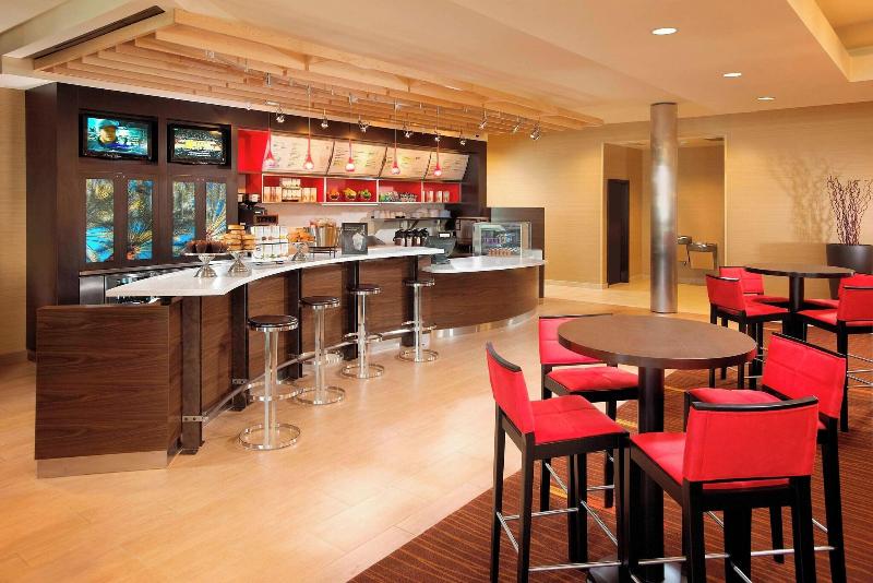 Otel Courtyard Long Beach Airport