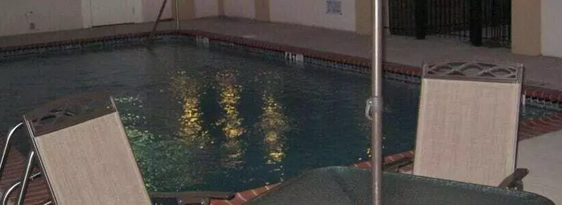 Отель Executive Inn & Suites West Columbia