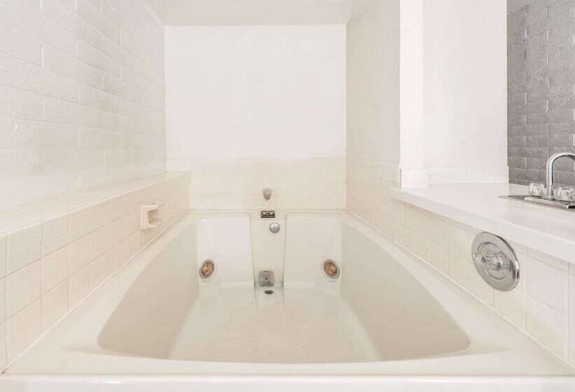 酒店 Knights Inn Dayton By Miller Lane