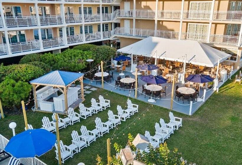 فندق La Mer Beachfront Resort