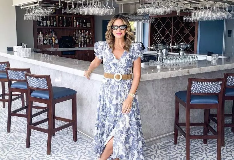 Hotelli La Mer Beachfront Resort