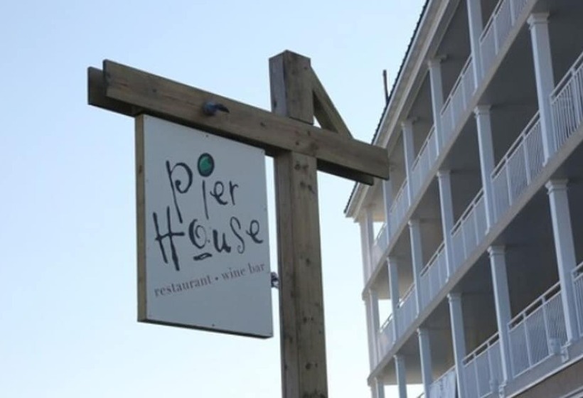 فندق La Mer Beachfront Resort